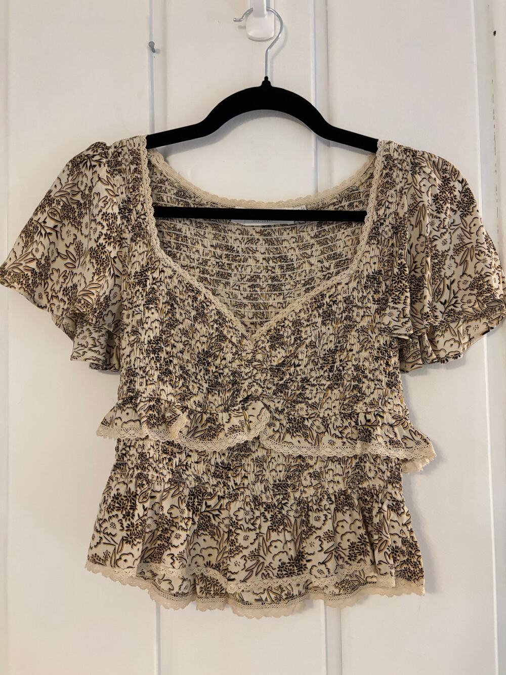 ASTR Floral Smocked Ruffle Crop Top XS Boho